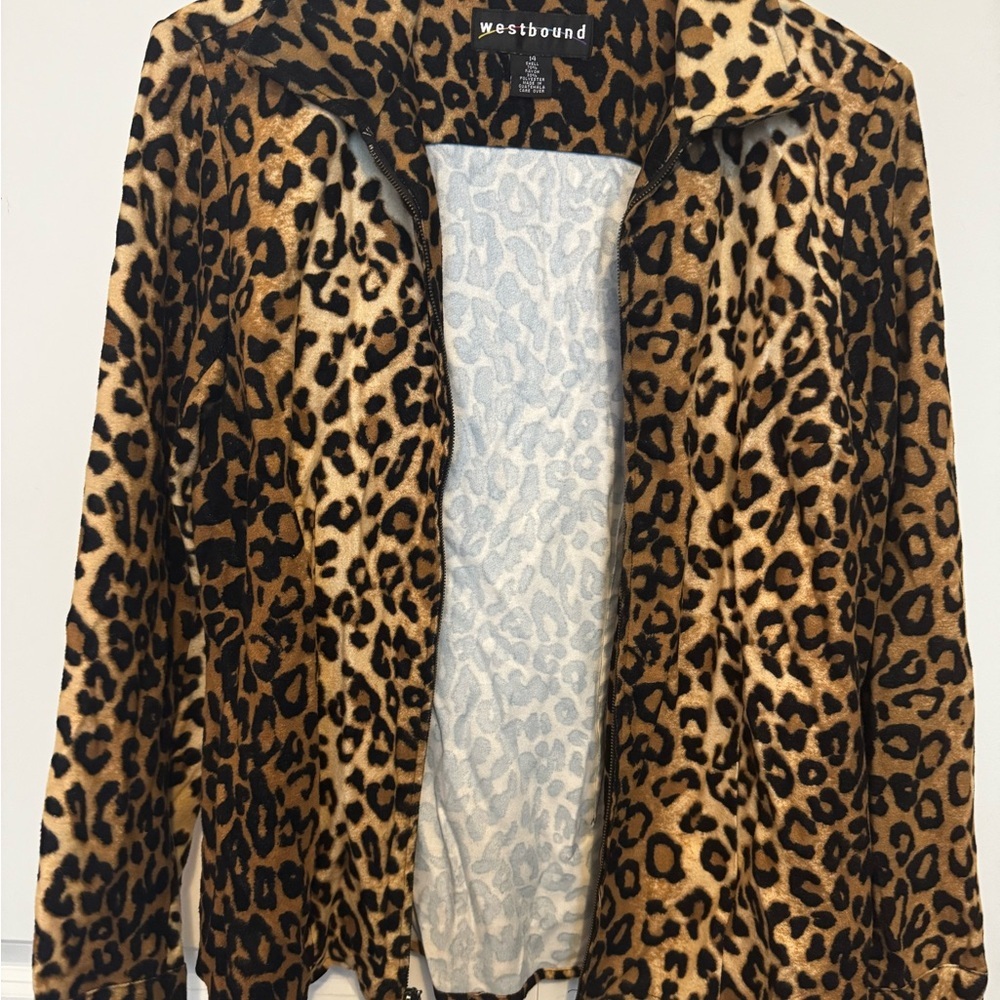 Westbound Animal Print Lightweight Zip-Up Jacket - Picture 3 of 4